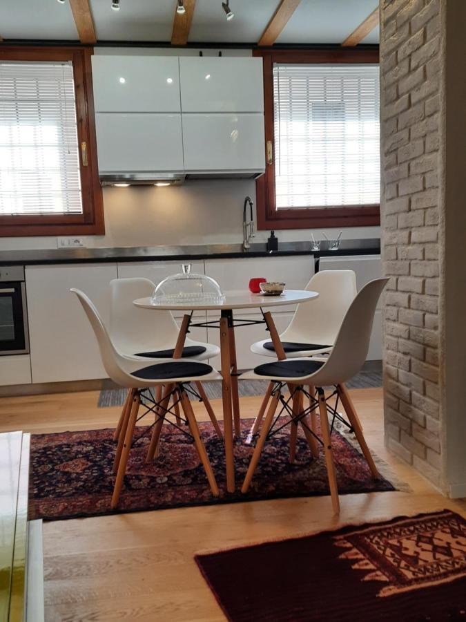 Mini Contra' Dei Servi - Vicenza Apartment Bagian luar foto